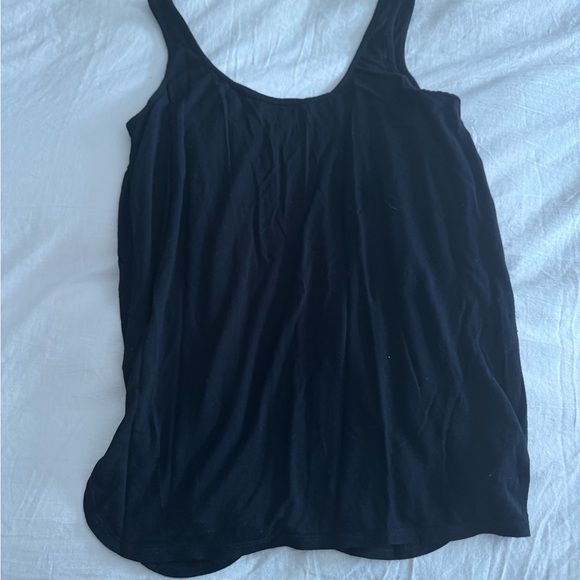 Black cotton tank with holes - Picture 4 of 5